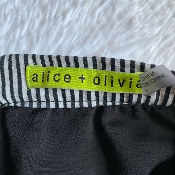Alice + Olivia Francy’s Skirt Striped Mini Elastic Waist Zipped Back Lined Sz 6 - Picture 9 of 10